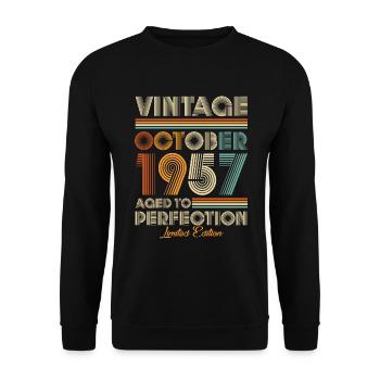 Vintage Aged To Perfection October 1957 - Unisex Sweatshirt - black - Front - Alina (178cm) & Michal (187cm)