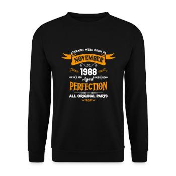 Legends Were Born In November 1988 - Unisex Pullover - Schwarz - Vorne - Alina (178cm) & Michal (187cm)