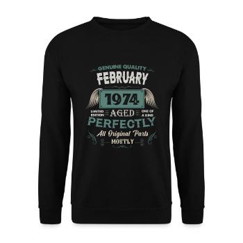 Februar 1974 Vintage Geburtstag Geschenk - Unisex Pullover - Schwarz - Vorne - Alina (178cm) & Michal (187cm)