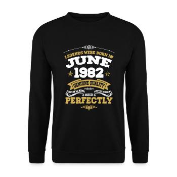 Vintage Aged To Perfection Juni 1982 - Unisex Pullover - Schwarz - Vorne - Alina (178cm) & Michal (187cm)
