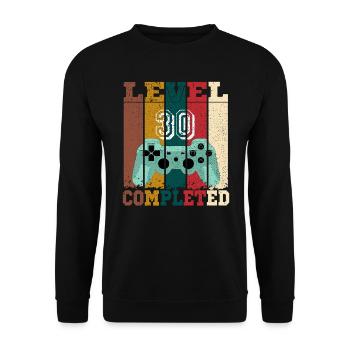 Level 30 abgeschlossen, Geburtstagsgeschenk 30 Jahre Gamer - Unisex Pullover - Schwarz - Vorne - Alina (178cm) & Michal (187cm)