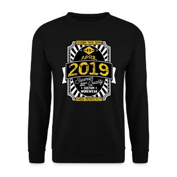 APRIL 2019 - Unisex Pullover - Schwarz - Vorne - Alina (178cm) & Michal (187cm)