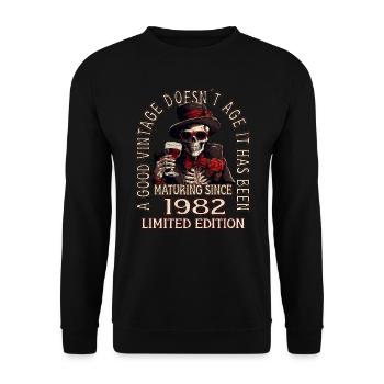 41st Birthday 1982 '41 Good vintage - Unisex Sweatshirt - black - Front - Alina (178cm) & Michal (187cm)