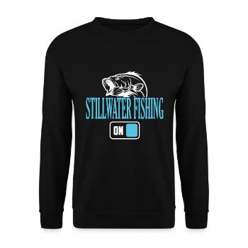Fisherman Stillwater Angelmodus Ein - Unisex Pullover - Schwarz - Vorne - Alina (178cm) & Michal (187cm)
