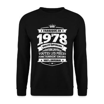 FABRIQUÉ EN 1978 - Sweat-shirt Unisexe - noir - Devant - Alina (178cm) & Michal (187cm)