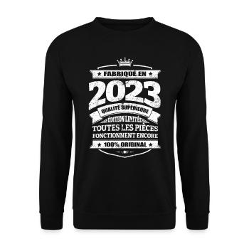 FABRIQUÉ EN 2023 - Sweat-shirt Unisexe - noir - Devant - Alina (178cm) & Michal (187cm)