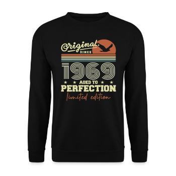Original 1969 Geburtstagsgeschenk 1945 Retro 1969 - Unisex Pullover - Schwarz - Vorne - Alina (178cm) & Michal (187cm)