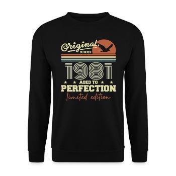 Original 1981 Geburtstagsgeschenk 1945 Retro 1981 - Unisex Pullover - Schwarz - Vorne - Alina (178cm) & Michal (187cm)