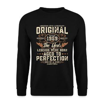 Original 1969 Vintage Born Cadeau d’anniversaire - Sweat-shirt Unisexe - noir - Devant - Alina (178cm) & Michal (187cm)