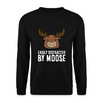 Leicht ablenkbar durch Elche - Unisex Pullover - Schwarz - Vorne - Alina (178cm) & Michal (187cm)