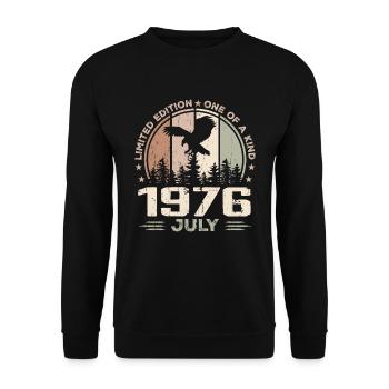 Incomparable depuis juillet 1976, 48e Anniversaire - Sweat-shirt Unisexe - noir - Devant - Alina (178cm) & Michal (187cm)