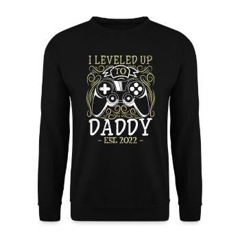 Gaming Father-to-Be Dad 2022 Leveld up - Unisex Sweatshirt - black - Front - Alina (178cm) & Michal (187cm)