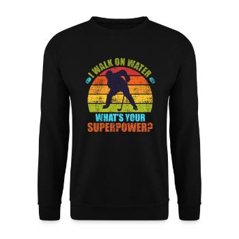 I laufe auf Wasser was ist deine Superpower? - Unisex Pullover - Schwarz - Vorne - Alina (178cm) & Michal (187cm)