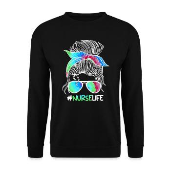 Nurse Life Ich bin Krankenschwester - Unisex Pullover - Schwarz - Vorne - Alina (178cm) & Michal (187cm)