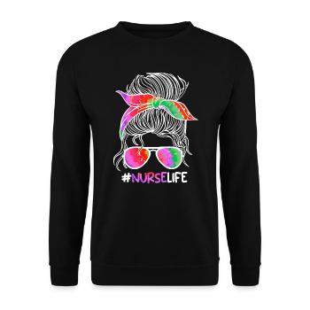Nurse Life Ich bin Krankenschwester - Unisex Pullover - Schwarz - Vorne - Alina (178cm) & Michal (187cm)