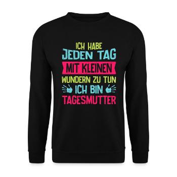 Ich habe jeden Tag mit kleinen Wundern zu tun - Unisex Pullover - Schwarz - Vorne - Alina (178cm) & Michal (187cm)