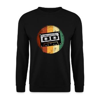 Radio Kinder aus den 90er Walkman Kassetten - Unisex Pullover - Schwarz - Vorne - Alina (178cm) & Michal (187cm)