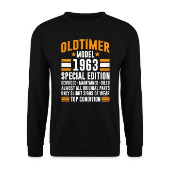 Oldtimer Modell 1963 60 Jahre 60. Geburtstag - Unisex Pullover - Schwarz - Vorne - Alina (178cm) & Michal (187cm)