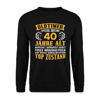 Oldtimer 40 Jahre alt 40. Geburtstag Herren - Unisex Pullover - Schwarz - Vorne - Alina (178cm) & Michal (187cm)