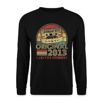 Original 2013 Vintage Anniversary Gift 2013 - Unisex Sweatshirt - black - Front - Alina (178cm) & Michal (187cm)