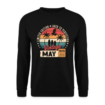 Besonderes Jubiläum mit diesem Entwurf Mai 1978 - Unisex Pullover - Schwarz - Vorne - Alina (178cm) & Michal (187cm)