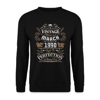 Jahrgang März 1990, Retro Geburtstagsgeschenk - Unisex Pullover - Schwarz - Vorne - Alina (178cm) & Michal (187cm)