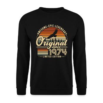 1974 Jahrgang Retro Vintage Geburstag Geschenk - Unisex Pullover - Schwarz - Vorne - Alina (178cm) & Michal (187cm)