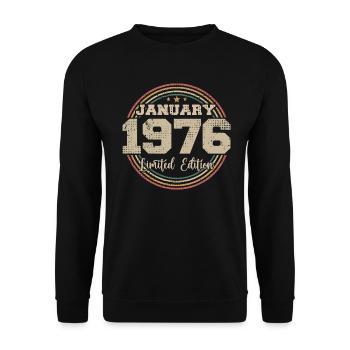 Die Legenden wurden im Januar 1976 geboren - Unisex Pullover - Schwarz - Vorne - Alina (178cm) & Michal (187cm)