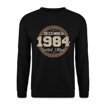 Die Legenden wurden im Dezember 1984 - 1984 geboren - Unisex Pullover - Schwarz - Vorne - Alina (178cm) & Michal (187cm)