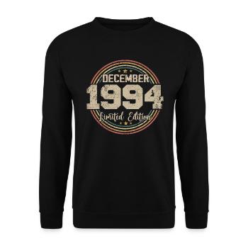 The legends were born in December 1994 - 1994 - Unisex Sweatshirt - black - Front - Alina (178cm) & Michal (187cm)