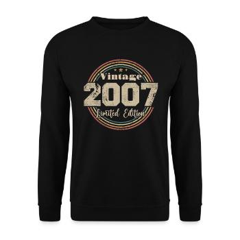 2007 Retro Vintage Geburtstag geboren in - 2007 - Unisex Pullover - Schwarz - Vorne - Alina (178cm) & Michal (187cm)