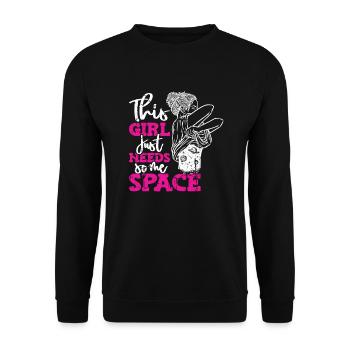 This Girl Just Need Some Space Astronomiefotograf - Unisex Pullover - Schwarz - Vorne - Alina (178cm) & Michal (187cm)