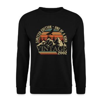 2002 Vintage Cadeau Anniversaire 2002 Retro 2002 - Sweat-shirt Unisexe - noir - Devant - Alina (178cm) & Michal (187cm)