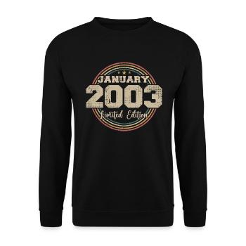 Die Legenden wurden im Januar 2003 geboren - Unisex Pullover - Schwarz - Vorne - Alina (178cm) & Michal (187cm)