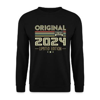 Vintage 2024 Original Vintage Retro Geburtstag - Unisex Pullover - Schwarz - Vorne - Alina (178cm) & Michal (187cm)