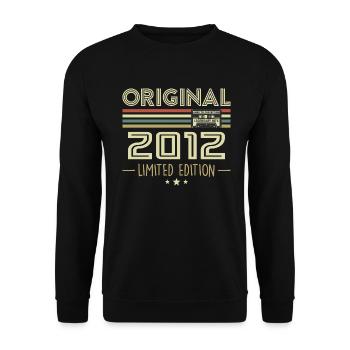 Vintage 2012 Original Vintage Retro Birthday - Unisex Sweatshirt - black - Front - Alina (178cm) & Michal (187cm)