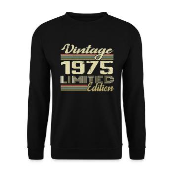 Birthday 49 Years Vintage 1975 Gift 1975 - Unisex Sweatshirt - black - Front - Alina (178cm) & Michal (187cm)
