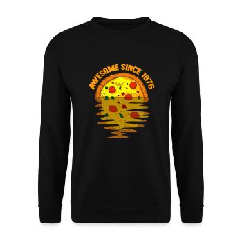 Awesome since 1976 Pizza 46. Geburtstag Geschenk - Unisex Pullover - Schwarz - Vorne - Alina (178cm) & Michal (187cm)