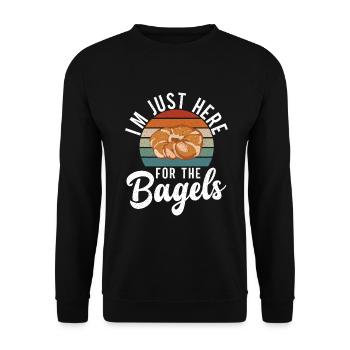 Bagel Gifts Bagel Lover - Unisex Sweatshirt - black - Front - Alina (178cm) & Michal (187cm)