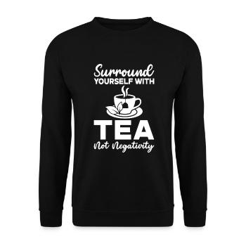 Teeliebhaber Geschenke - Unisex Pullover - Schwarz - Vorne - Alina (178cm) & Michal (187cm)