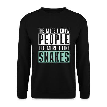 Schlange Geschenk Schlangenliebhaber - Unisex Pullover - Schwarz - Vorne - Alina (178cm) & Michal (187cm)