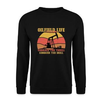 Oilfield Wife Roughneck Oil Drilling Frac crew - Unisex Sweatshirt - black - Front - Alina (178cm) & Michal (187cm)