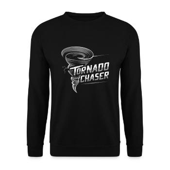 Erlebe Die Faszinierende Welt Des Tornadojagens - Unisex Pullover - Schwarz - Vorne - Alina (178cm) & Michal (187cm)