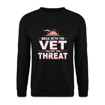 Honor Veterans Day with Patriotism and Military - Unisex Sweatshirt - black - Front - Alina (178cm) & Michal (187cm)