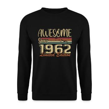 Legends Were Born In 1962 Vintage 1962 - Unisex Sweatshirt - black - Front - Alina (178cm) & Michal (187cm)
