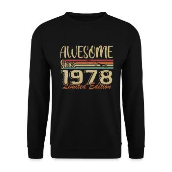 Legends Were Born In 1978 Vintage 1978 - Unisex Sweatshirt - black - Front - Alina (178cm) & Michal (187cm)