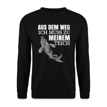 Aus dem Weg ich muss zu meinem Koi Teich - Unisex Pullover - Schwarz - Vorne - Alina (178cm) & Michal (187cm)