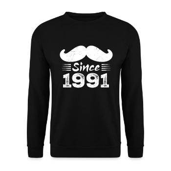 Geschenk zum 33. Geburtstag - Vintage 1991 Schnurrbart - Unisex Pullover - Schwarz - Vorne - Alina (178cm) & Michal (187cm)