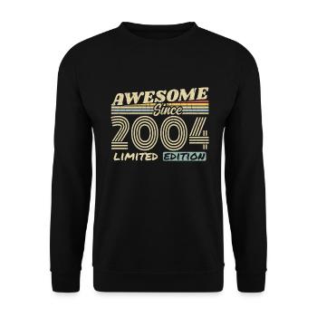 Vintage 2004 Retro - 2004 Birthday Gift - Unisex Sweatshirt - black - Front - Alina (178cm) & Michal (187cm)