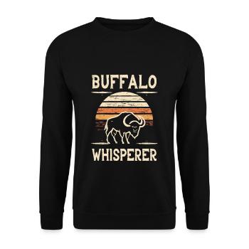 Buffalo Whisperer - Unisex Pullover - Schwarz - Vorne - Alina (178cm) & Michal (187cm)